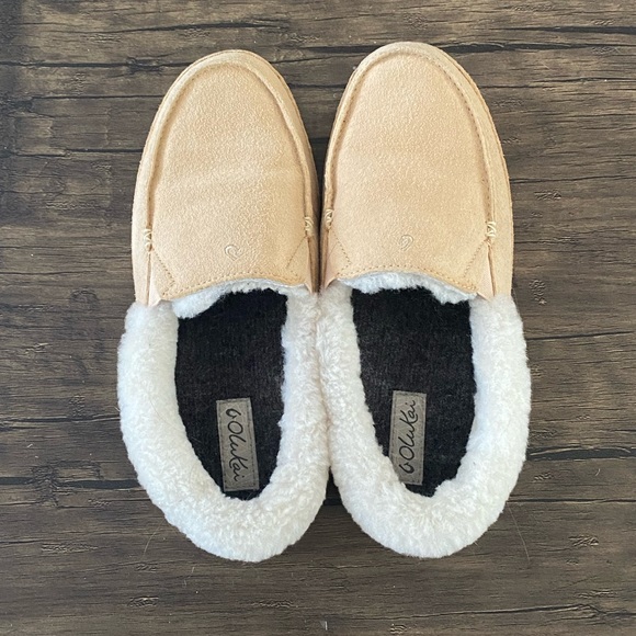OluKai Ku’una Suede Slippers - Picture 3 of 15